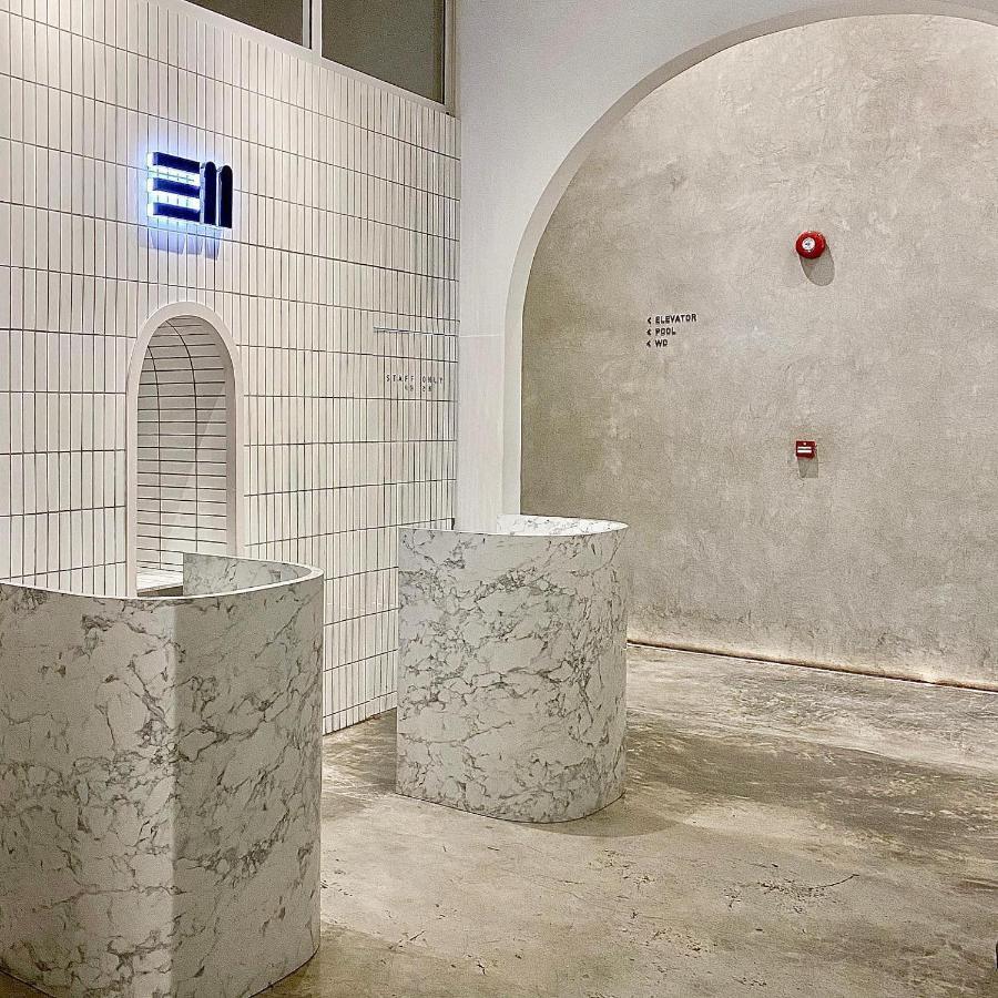 E11 Hotel - Bts Punnawithi Банкок Екстериор снимка